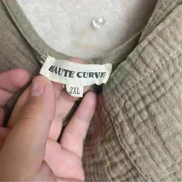 Romper NWOT - Picture 3 of 3